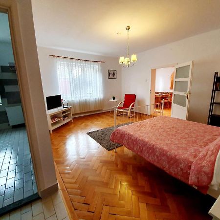 Luk Old Town Apartment Sibiu Exteriör bild