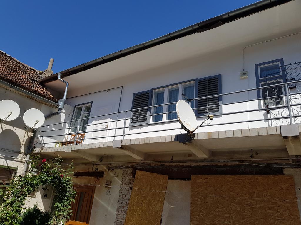 Luk Old Town Apartment Sibiu Exteriör bild